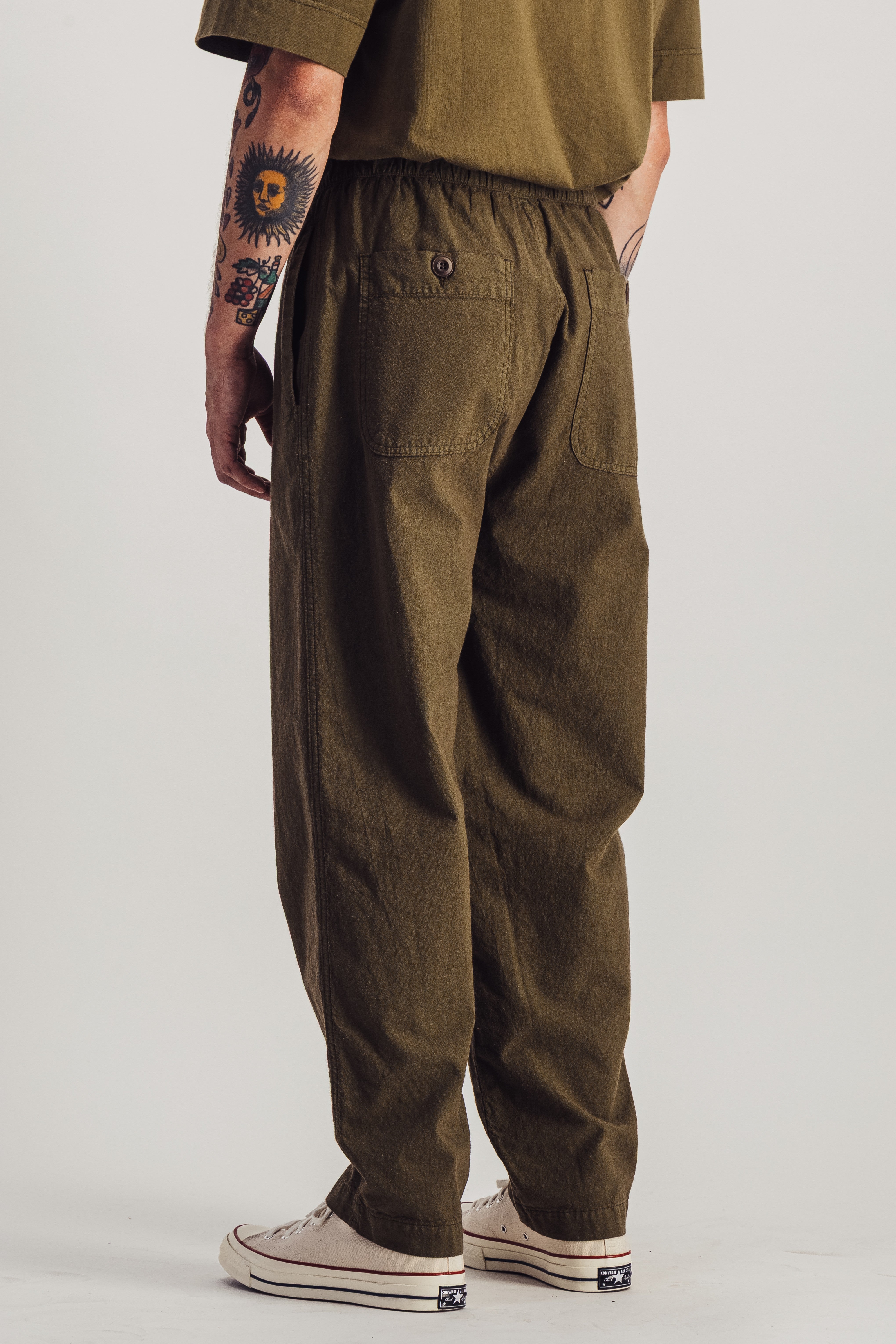 Pantalon Nomad kaki