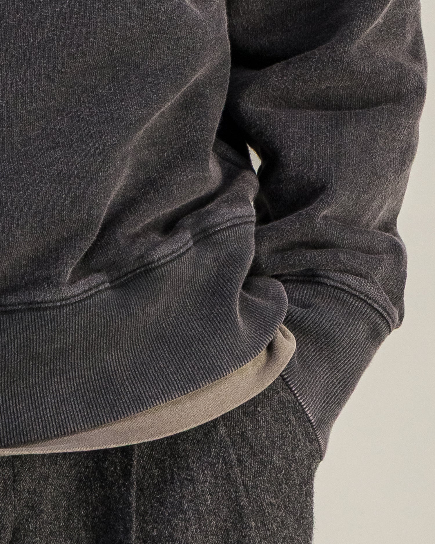 Hoodie sweater faded black