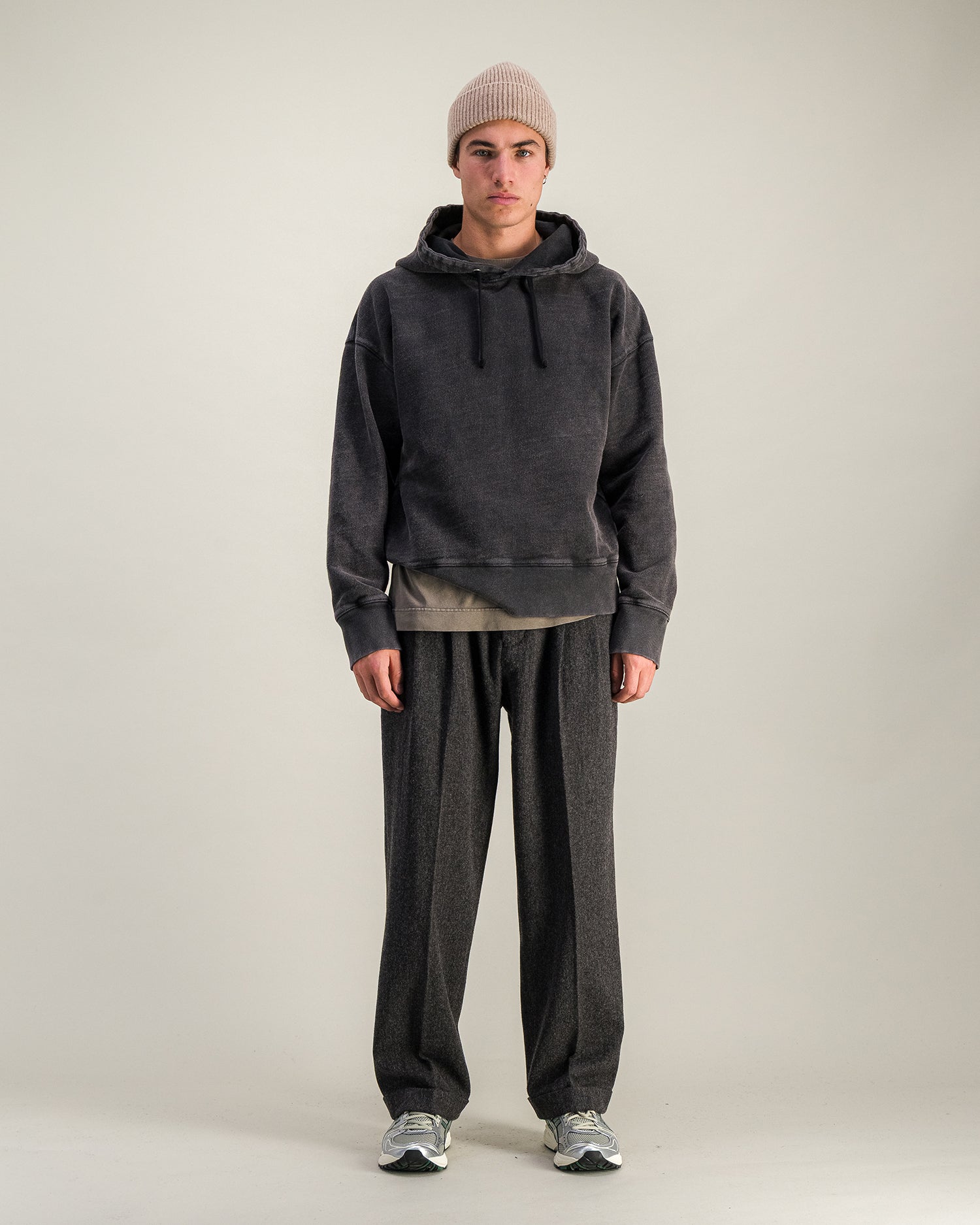 Hoodie sweater faded black